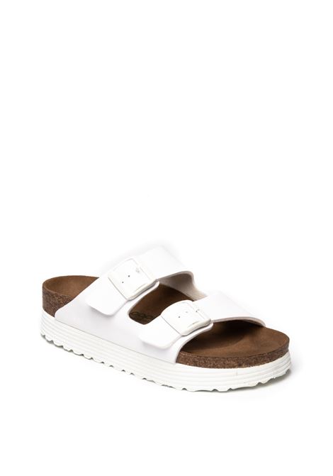 White arizona grooved sandal BIRKENSTOCK | ARIZONA GROOVED1018581-WHITE